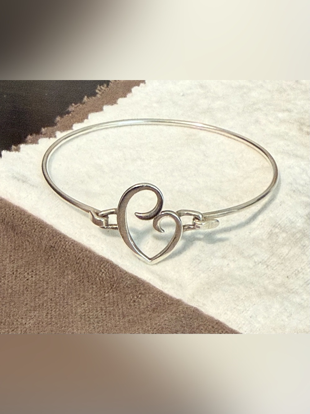 James Avery Retired Sterling Silver Delicate Motherβs Love Hook-on Bracelet